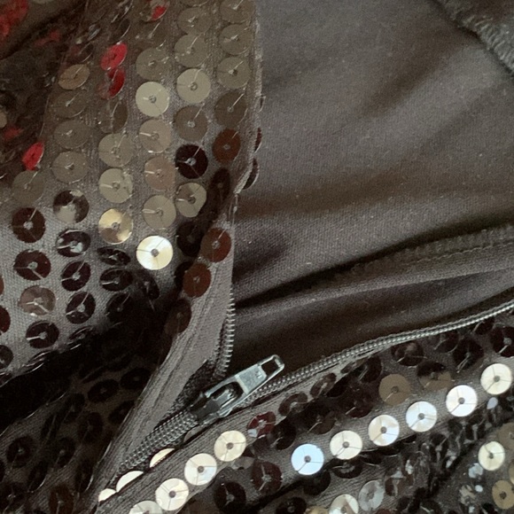 Vintage 3 piece, all sequined and fully lined. - Picture 11 of 11